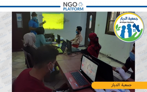 مبادرات تدريبية للمساهمة في  تطوير قدرات الشباب اليافعين في مجالي اللغة الانكليزية والحاسوب