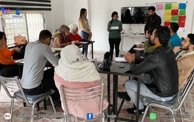 #ورشة_تدريبية أقام فريق #white_hope بالتعاون مع مركز Binary It ورشة #مهارات_الحياة بإشراف المدربة بهار خالد.