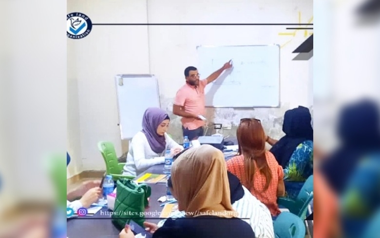 َRaqqa \ Al-Furat District \ south of Tariq Bin Ziyad School